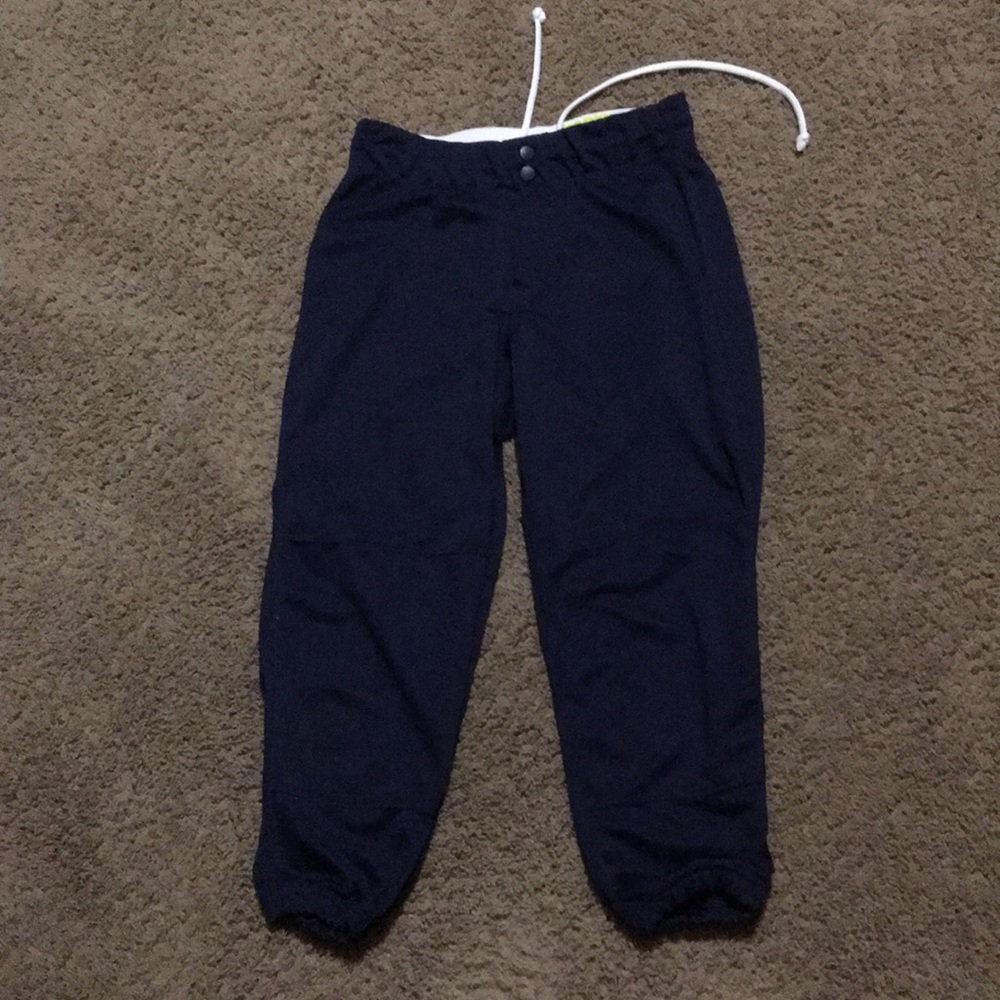 Worth Ladies Navy Sz M softball pants with elastic waist approx. 12 1/2” across